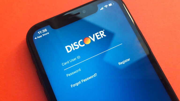 Discover – The Online Bank With a 1% Cashback Debit Card!